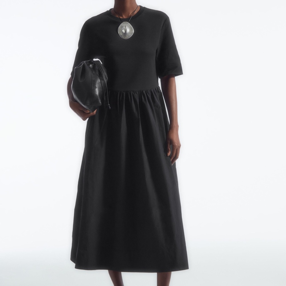 COS Contrast-Panel Midi T-Shirt Dress